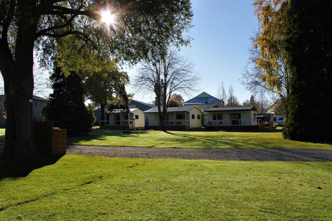 Geraldine Top 10 Holiday Park מראה חיצוני תמונה